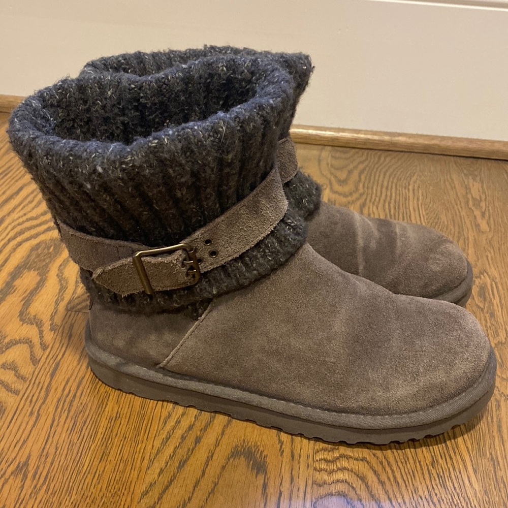 Gray mid-height UGG boots wool/suede/shearling sz 9 GUC